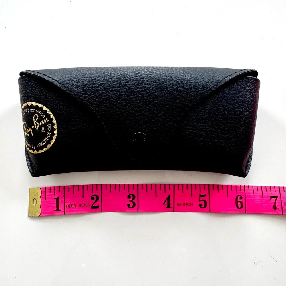 Brand new Ray-Ban sunglasses case. Never used. - Picture 1 of 3